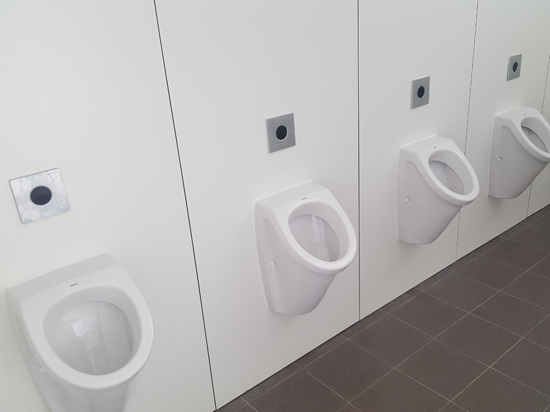 Renovatie toiletten sporthal